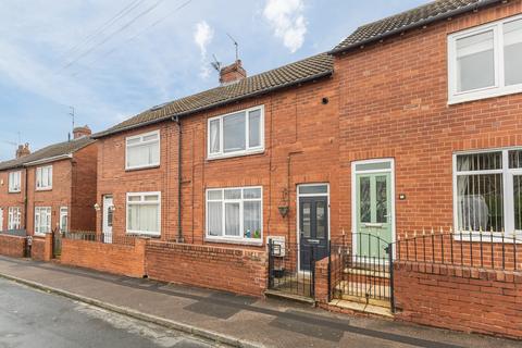 Briggs Avenue, Castleford WF10 3 bed terraced house for sale