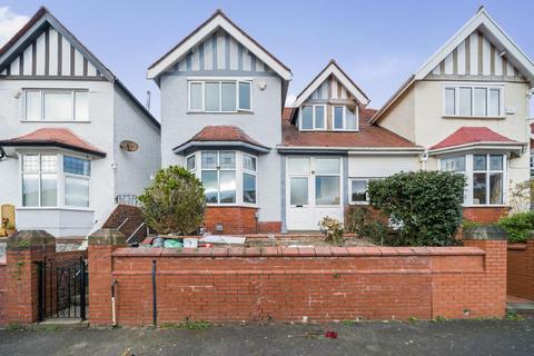 Long Oaks Avenue, Uplands, Swansea 4 bed semi