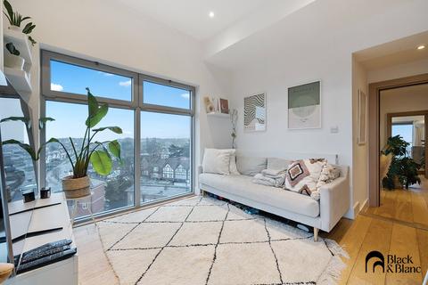 Croydon Road, Beckenham, BR3 2 bed apartment for sale