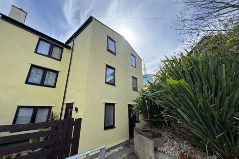 Harbour Mews, Holyhead, LL65 2 bed end of terrace house for sale