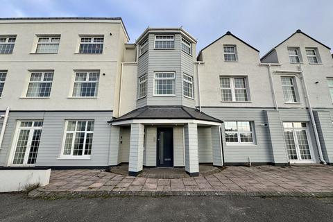 Lon St. Ffraid, Trearddur Bay, LL65 2 bed apartment for sale