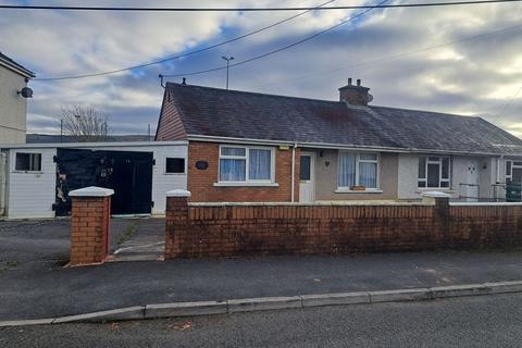 2 bedroom semi-detached bungalow for sale