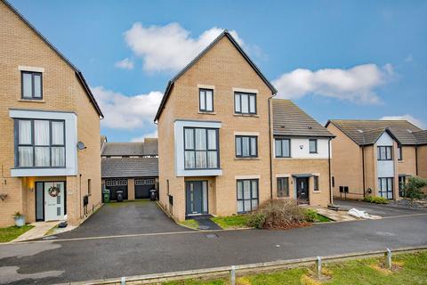 Chippenham Close, Corby NN18 4 bed semi