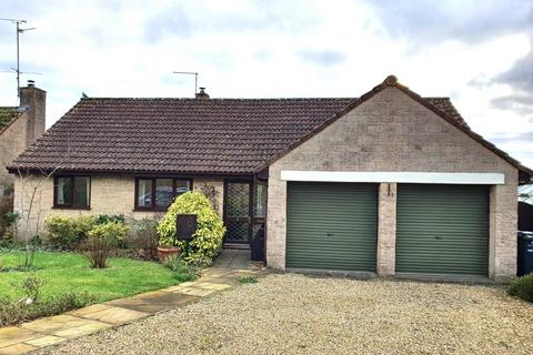 Old Vicarage Gardens, South... 3 bed bungalow for sale