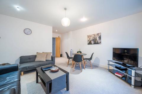 Bride Court, City, London, EC4Y 2 bed flat for sale