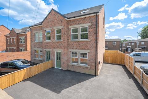 Globe Terrace, Broad Lane, Leeds... 4 bed semi