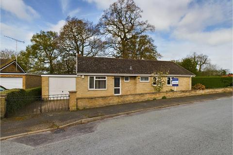 Carlton Close, Dereham 4 bed detached bungalow for sale