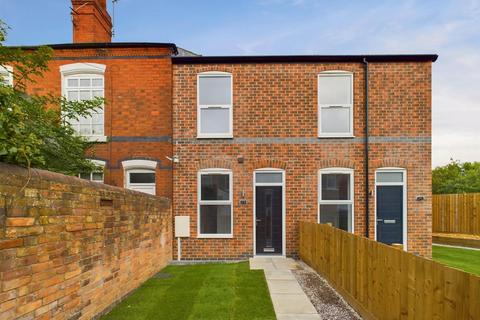 Staples Street, Nottingham NG3 2 bed terraced house for sale