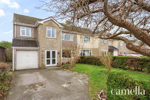 Round Barrow Close, Chippenham SN14 4 bed semi