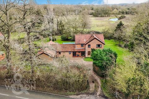 Stuston Lane, Stuston, Diss 5 bed detached house for sale