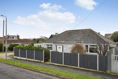 Arundel Road, Peacehaven 2 bed detached bungalow for sale
