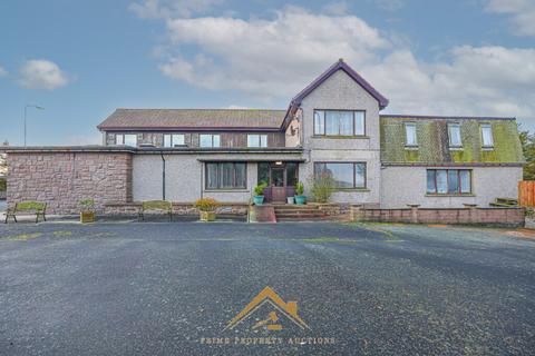 A90, Peterhead AB42 9 bed detached house for sale