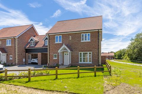 Plot 39, The Hingham at Queen's... 4 bed link detached house for sale