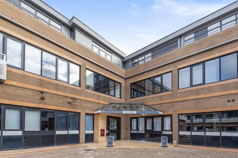 Newbury,  Berkshire,  RG14 1 bed flat for sale