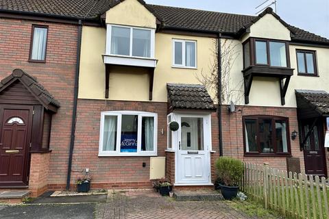 Willow Close, Alcester 3 bed terraced house for sale