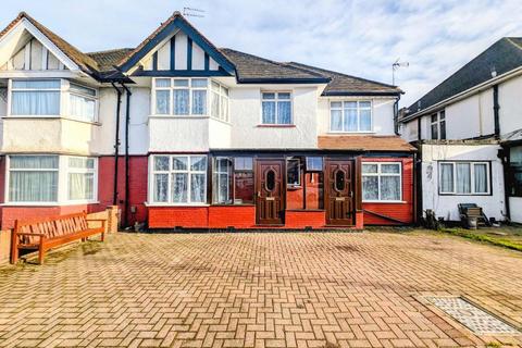 London NW2 6 bed house for sale