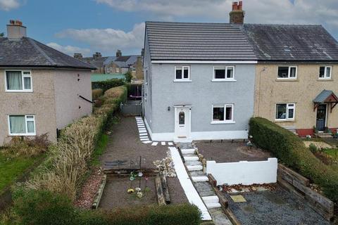 Prince Avenue, Carnforth, LA5 9AD 3 bed semi