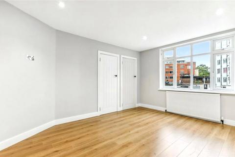 Streatleigh Court, London SW16 1 bed apartment for sale