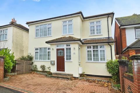 Ruskin Road, Carshalton 5 bed detached house for sale