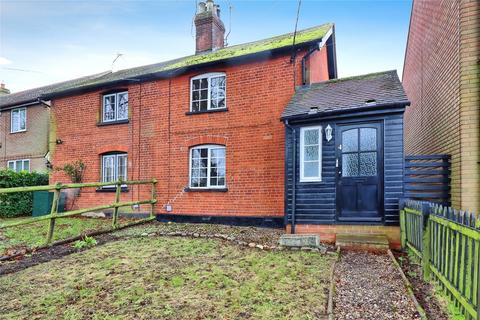 Main Road, Rettendon Common... 3 bed semi