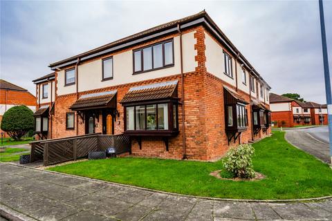 Briar Lane, Grimsby, Lincolnshire, DN33 1 bed apartment for sale