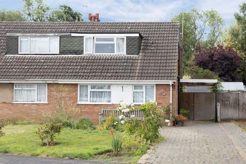 Logan Crescent, Market Harborough LE16 2 bed semi