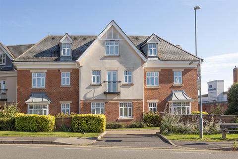 Fairfield Road, Market Harborough LE16 2 bed apartment for sale
