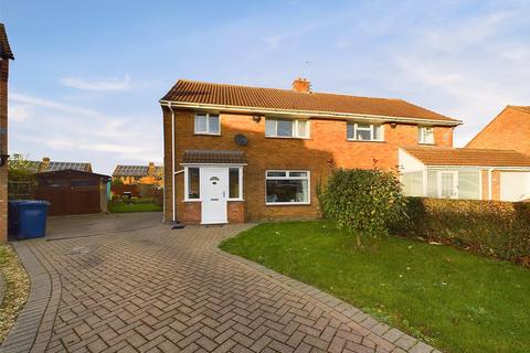 Rowan Gardens, Brockworth... 3 bed semi