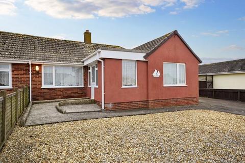 2 bedroom semi-detached bungalow for sale