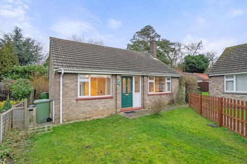 West Street, Grantham NG32 2 bed detached bungalow for sale