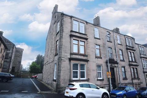 Robertson Street, Greenock PA16 2 bed flat for sale