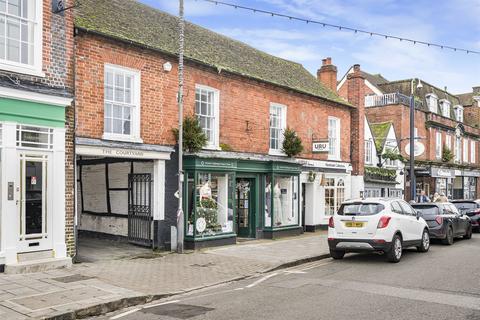 Walton House, West Street, Marlow 2 bed apartment for sale