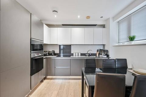 Deptford Bridge, Deptford, London, SE8 2 bed flat for sale