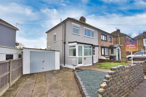 Forelands Square, Deal, CT14 3 bed semi