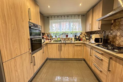 Bugle Close, New Broughton, Salford 3 bed semi