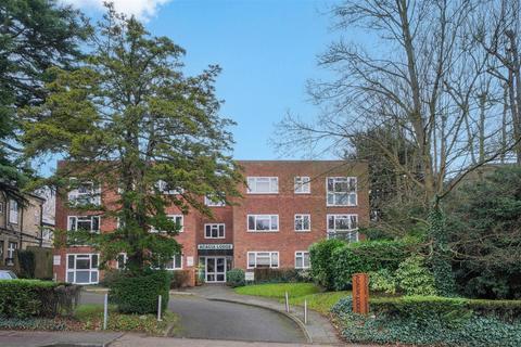 61 Hendon Lane, Finchley 2 bed apartment for sale