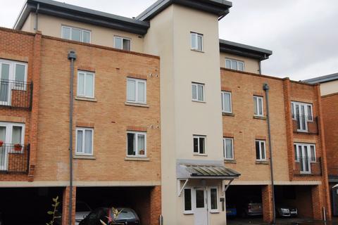 Capstan Drive, Rainham RM13 2 bed apartment for sale