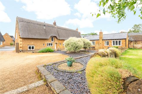 High Street, Kislingbury... 5 bed detached house for sale