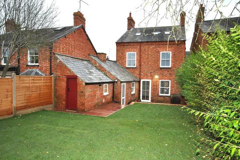 Church Street, Weedon, Northampton 5 bed detached house for sale