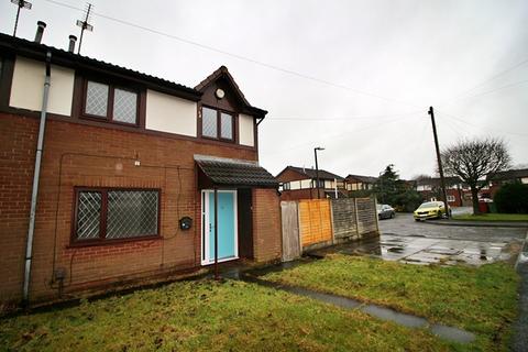 Moss Meadow, Westhoughton, BL5 3NX 2 bed mews for sale