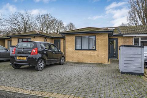 Pickett Aveune, Headington, Oxford, OX3 1 bed bungalow for sale