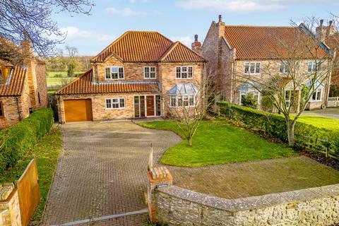 Owmby Road, Spridlington, Market... 4 bed detached house for sale