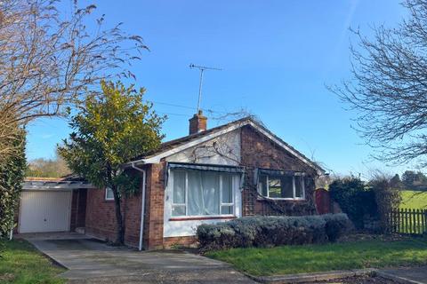 Canterbury Road, Herne Bay, CT6 7HD 2 bed detached bungalow for sale