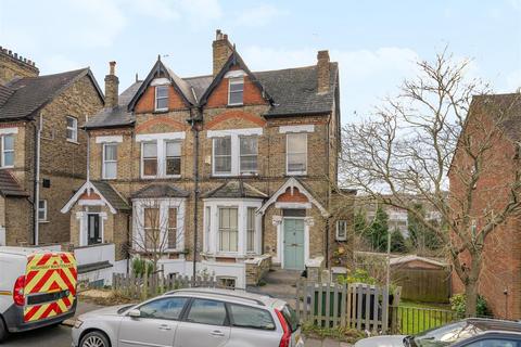 Auckland Hill, West Norwood, SE27 9PG 2 bed maisonette for sale