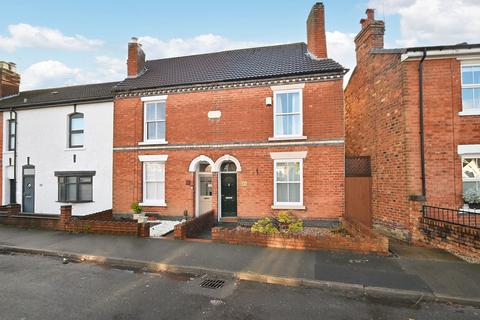 Redhouse Road, Wolverhampton WV6 2 bed terraced house for sale