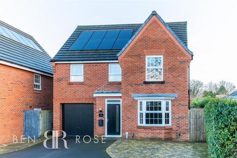 Whiteleaf Place, Leyland 4 bed detached house for sale