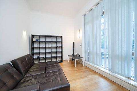 Tudor Street, Islington, London, EC4Y 2 bed flat for sale