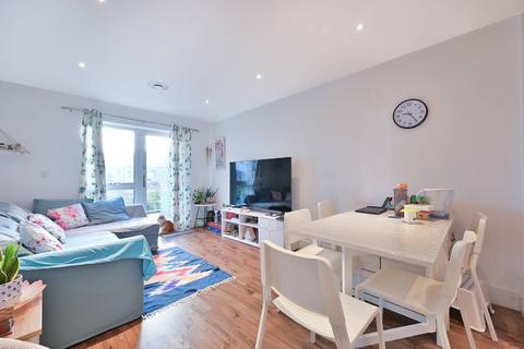 Austen House, Guildford, GU1 2 bed flat for sale
