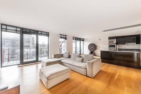 Barlby Road, North Kensington... 2 bed flat for sale