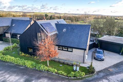 Burgess Fields, Lenham Heath 4 bed detached house for sale